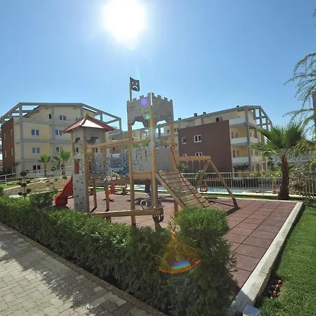 Luxury Gated Comunity Apartament 公寓 地拉那